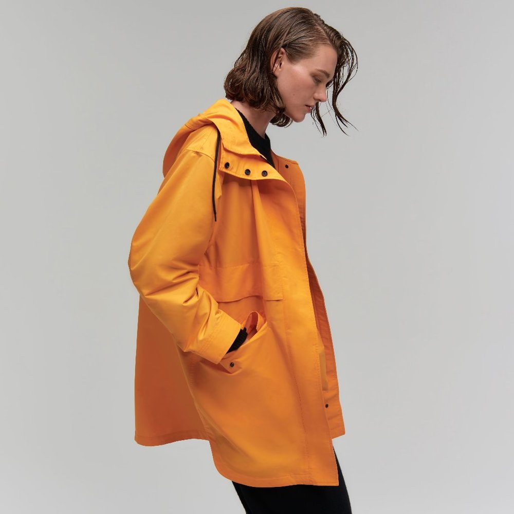 Everlane Orange Raincoat Size Small